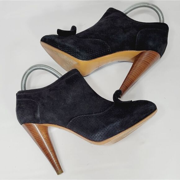 7 For All Mankind - Picture 14 of 16